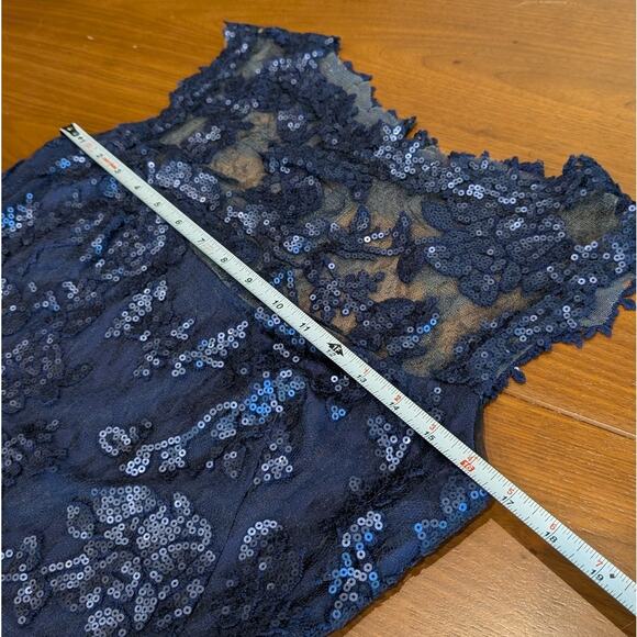 Tadashi Shoji Navy Paillette Floral Sequin Lace Sheath Cocktail Dress, size 8 - Picture 6 of 10
